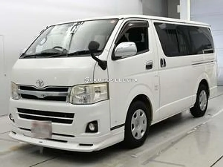 Toyota Hiace Van 2012, photo 1 of 11