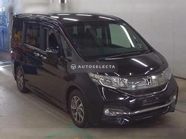 Honda Stepwgn Spada 2016, auction grade 4.5