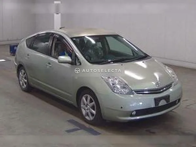 Toyota Prius 2006, auction grade R