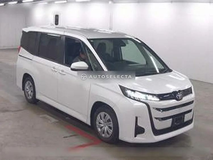 Toyota Noah 2022, photo 1 of 1