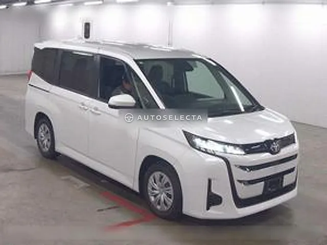 Toyota Noah 2022, auction grade 4