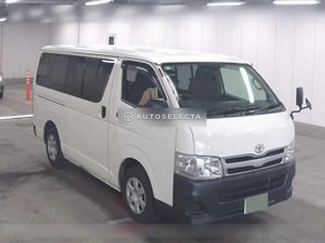 Toyota Hiace Van 2012, auction grade R