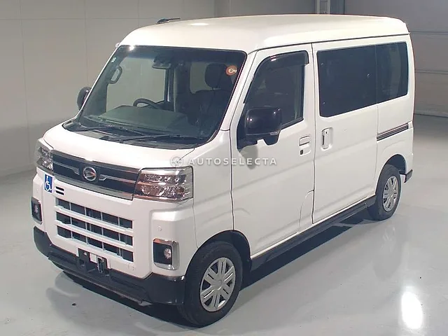 Daihatsu Atrai 2023, auction grade R