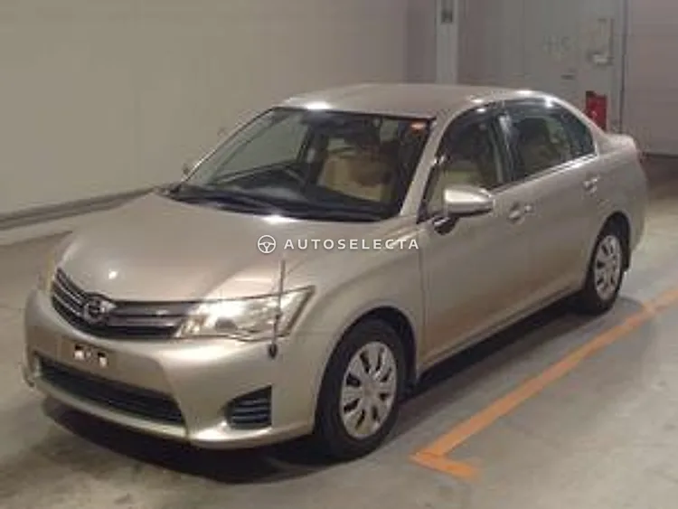 Toyota Corolla Axio 2013, photo 1 of 2