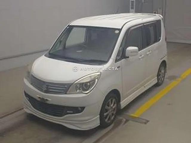 Suzuki Solio 2012, auction grade 3.5