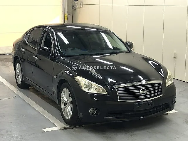 Nissan Fuga 2009, auction grade 4.5