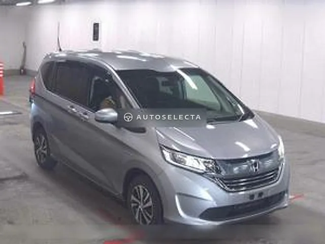 Honda Freed Hybrid 2017, auction grade 3