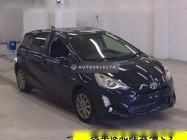 Toyota Aqua 2015, auction grade 3.5