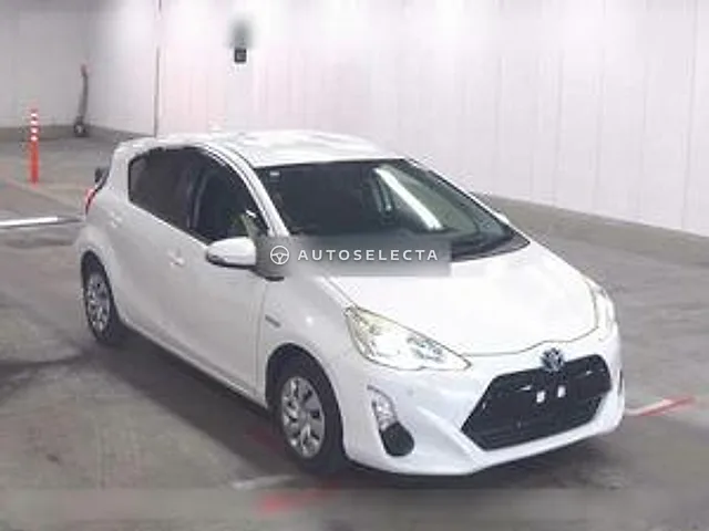 Toyota Aqua 2015, auction grade R