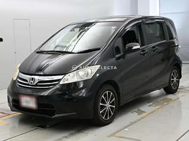 Honda Freed 2013, auction grade 3.5
