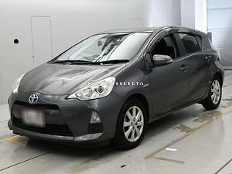 Toyota Aqua 2014, photo 1 of 1