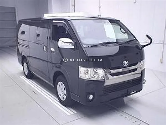 Toyota Hiace 2020, auction grade 3.5