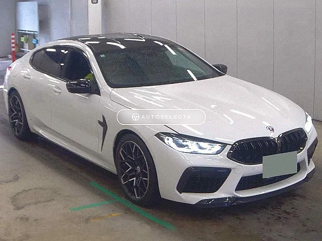 BMW M8 2022, auction grade 5