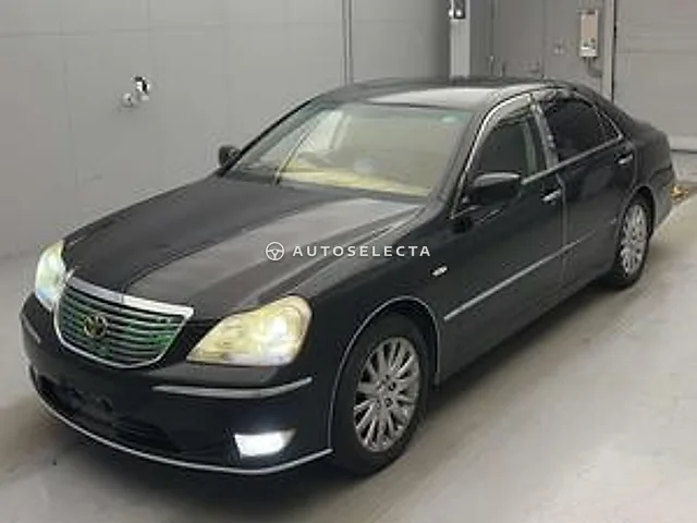 Toyota Crown Majesta 2004, auction grade RA
