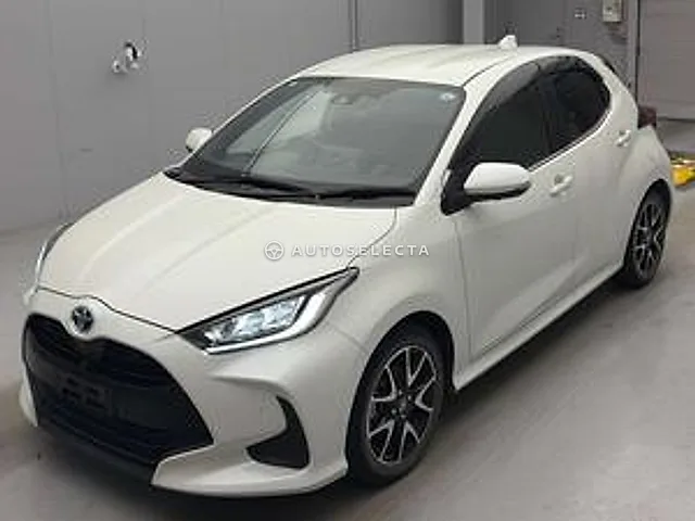Toyota Yaris 2022, auction grade R