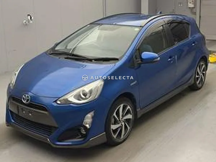 Toyota Aqua 2015, photo 1 of 1