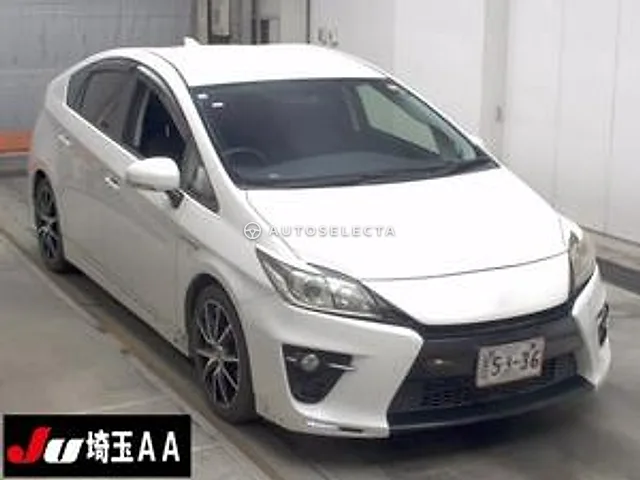Toyota Prius 2012, auction grade R