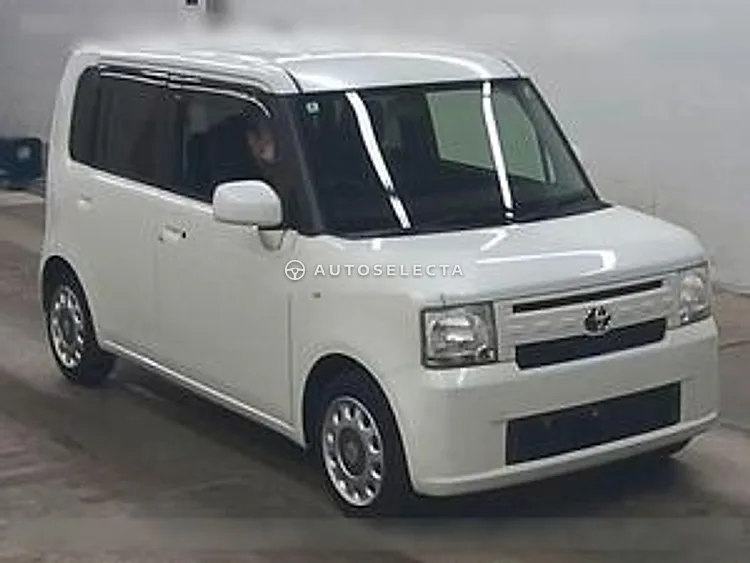 Toyota Pixis Space 2016, photo 1 of 1