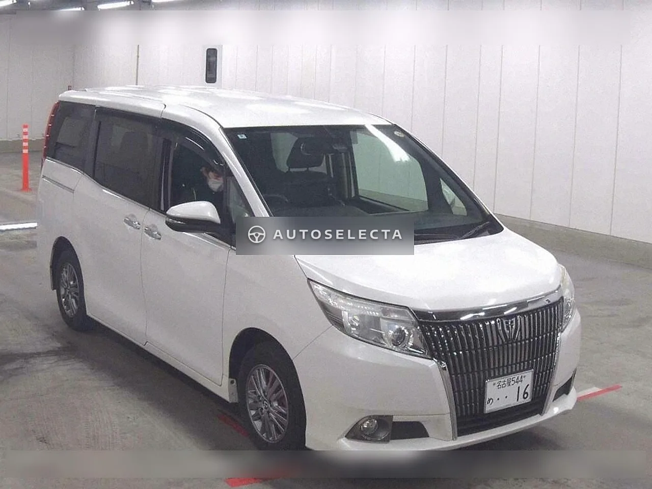 Toyota Esquire 2016, photo 1 of 1