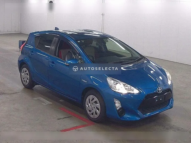 Toyota Aqua 2017, auction grade 4