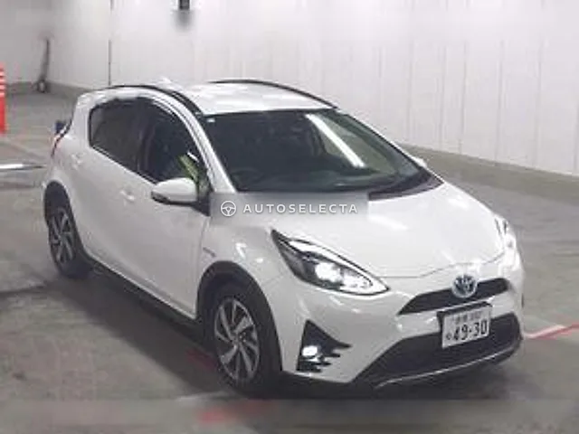 Toyota Aqua 2018, auction grade 3.5