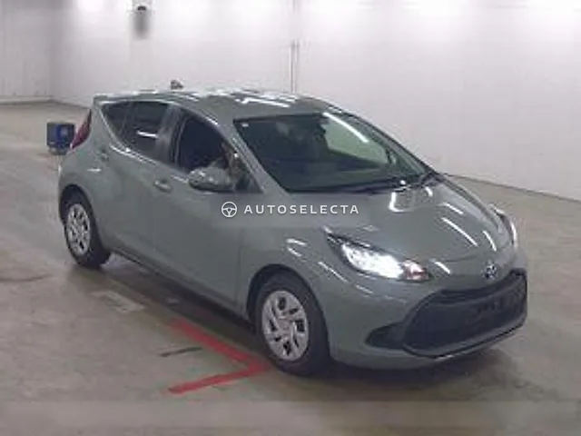Toyota Aqua 2023, auction grade 4.5