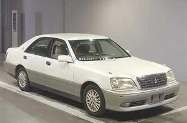 Toyota Crown 2001, auction grade 3.5