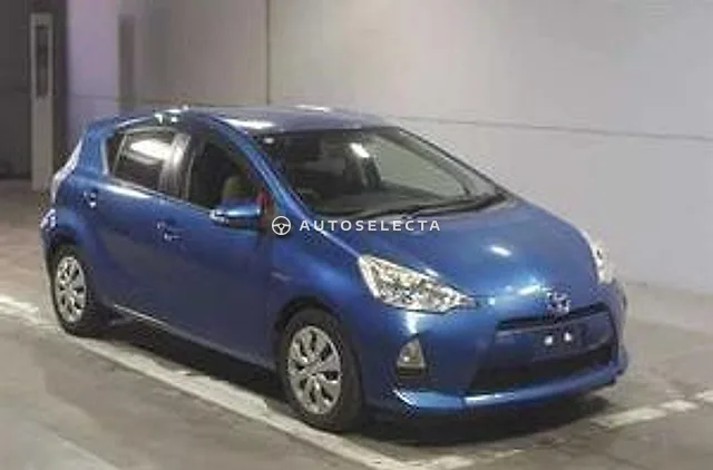 Toyota Aqua 2014, auction grade 4