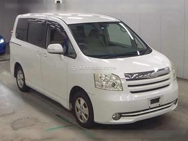 Toyota Noah 2007, auction grade 4