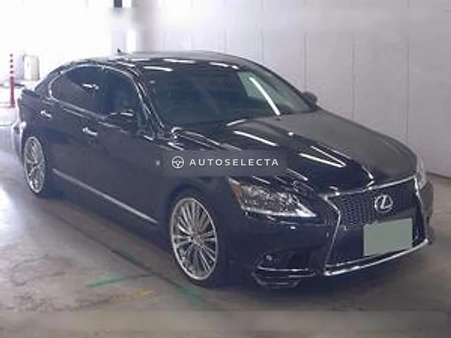 Lexus LS 2013, auction grade 4