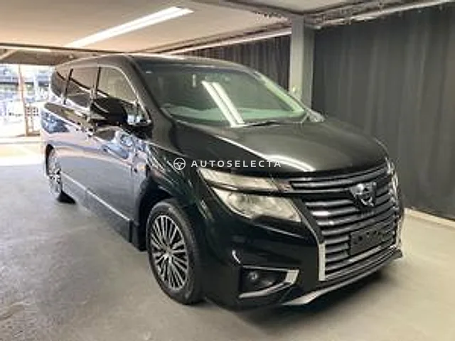 Nissan Elgrand 2018, auction grade 4