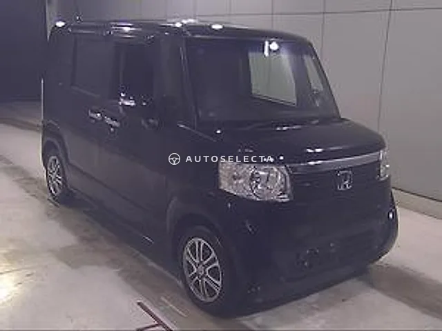 Honda N-BOX+ 2013, auction grade 3.5