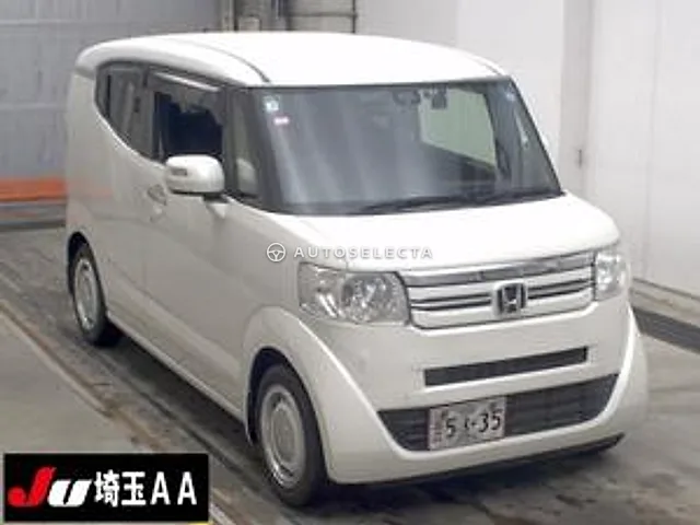 Honda N-BOX Slash 2015, auction grade 3.5