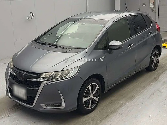 Honda Fit Hybrid 2019, auction grade 3.5