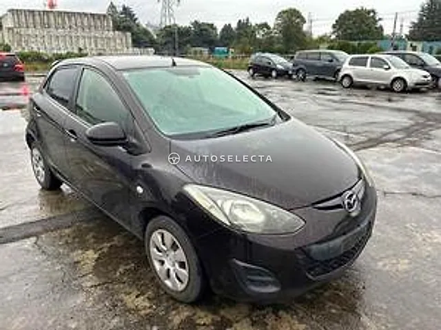 Mazda Demio 2013, auction grade R