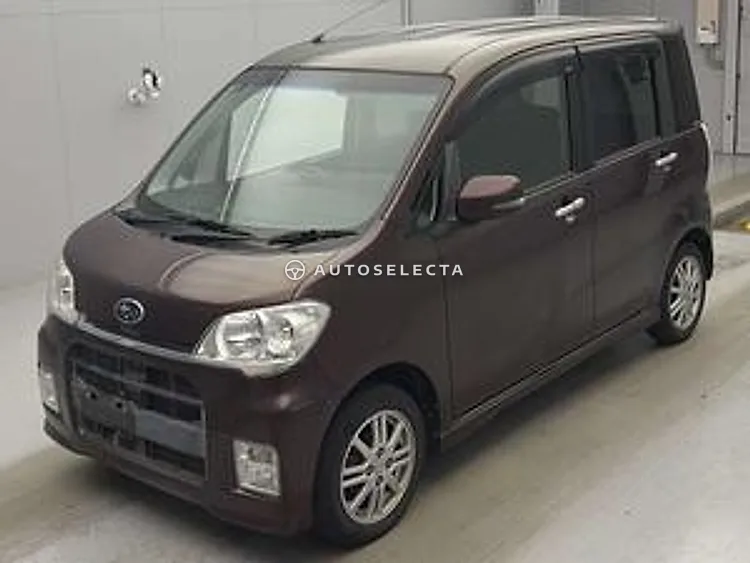 Subaru Lucra Custom 2010, photo 1 of 1