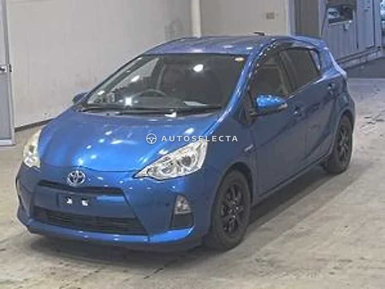 Toyota Aqua 2014, photo 1 of 1