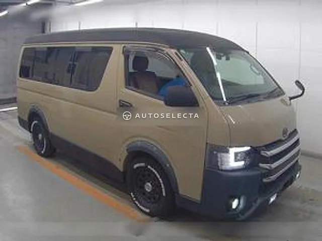 Toyota Hiace Wagon 2012, auction grade 3