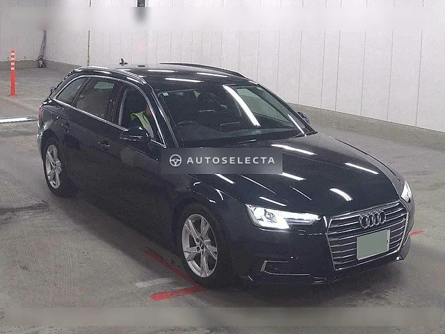 Audi A4 Avant 2017, auction grade 5