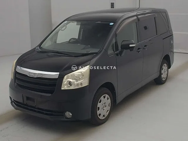 Toyota Noah 2008, auction grade 3.5