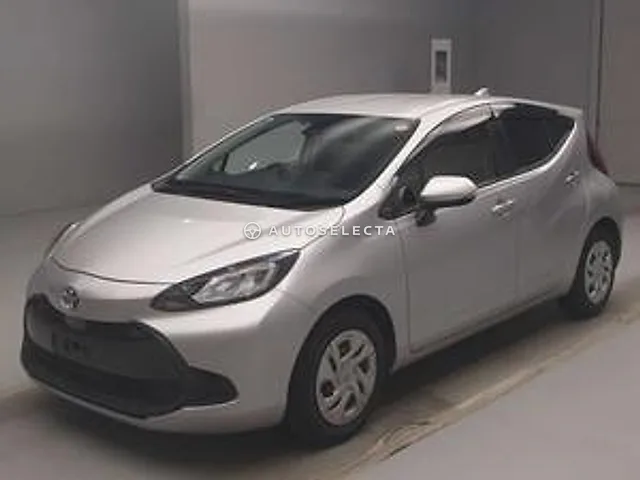 Toyota Aqua 2021, auction grade 3.5