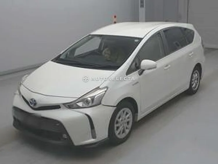 Toyota Prius Alpha 2017, photo 1 of 1
