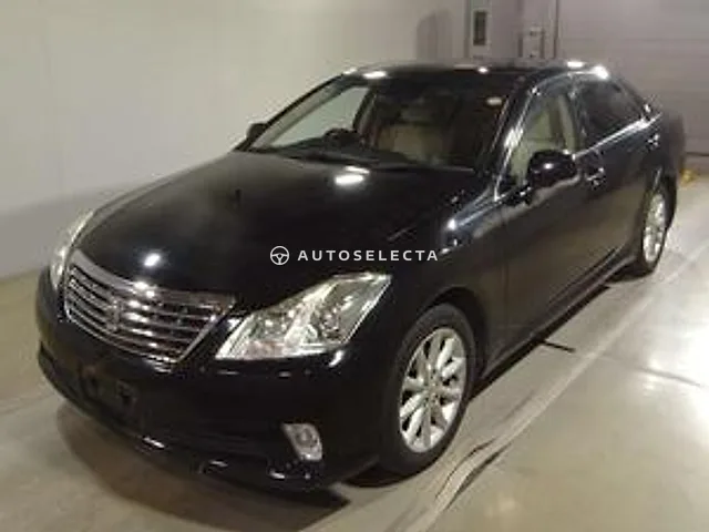 Toyota Crown 2012, auction grade 3.5