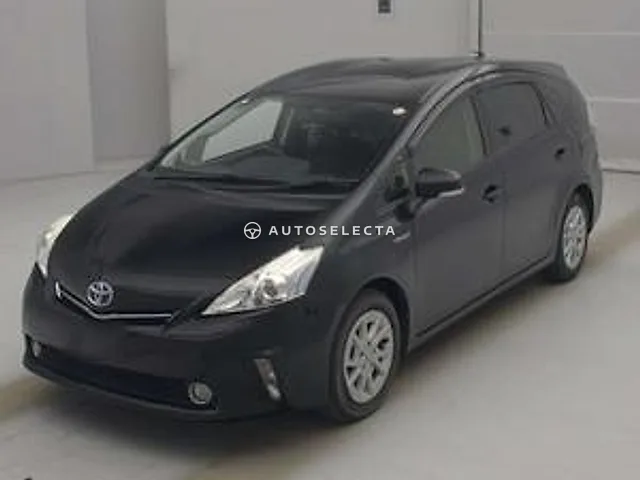 Toyota Prius Alpha 2012, auction grade 2