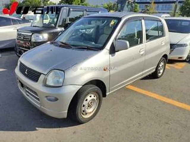 Mitsubishi Minica 2003