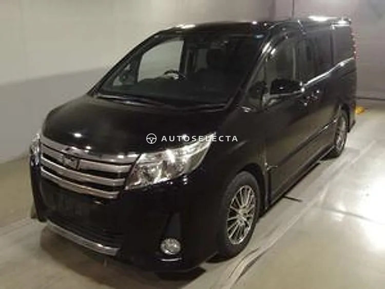 Toyota Noah 2014, photo 1 of 1