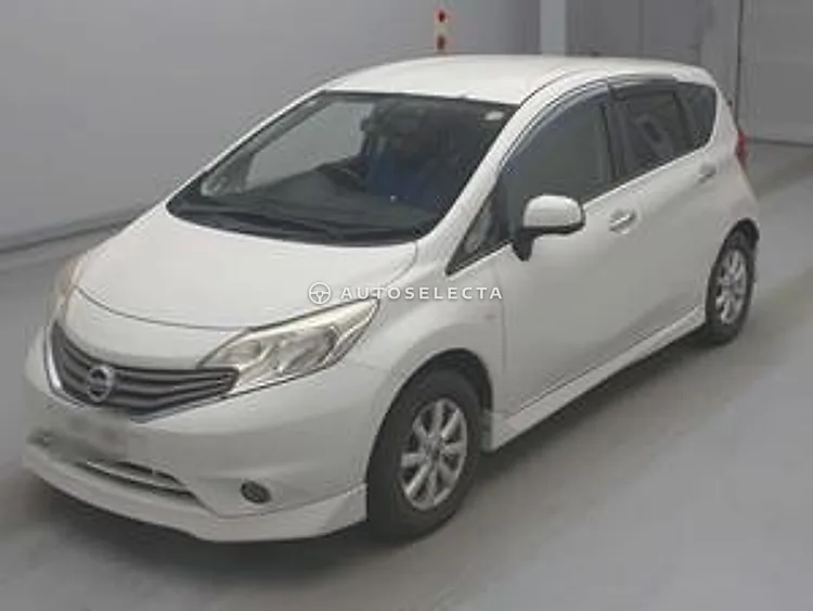 Nissan Note 2013, photo 1 of 1