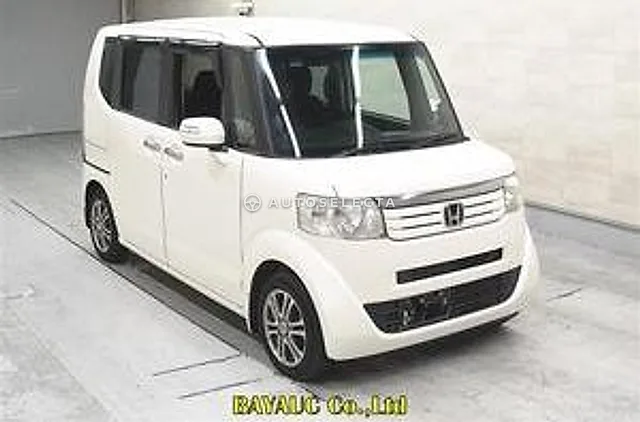 Honda N-BOX 2013, auction grade 3.5
