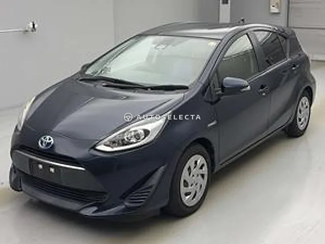 Toyota Aqua 2017, auction grade R