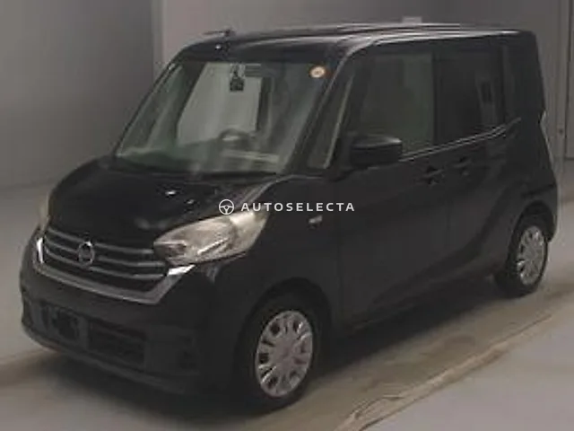 Nissan Dayz Roox 2019, auction grade 3.5